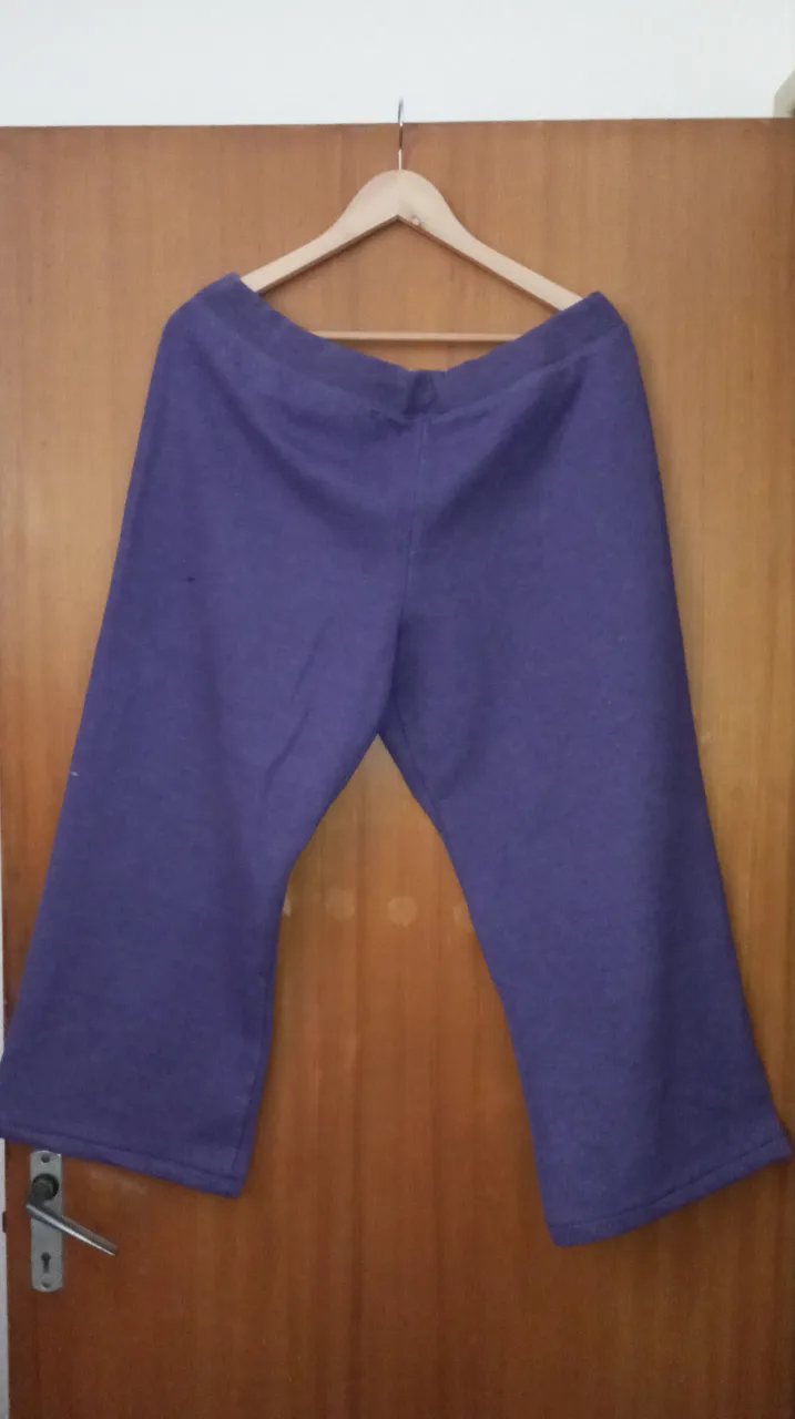 Pantaloni lungi pentru femei. – Arad, Arad