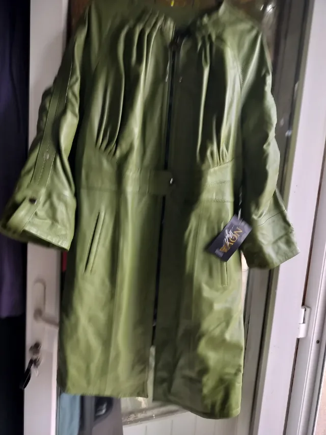 Palton din piele naturală tip rochie – fotografia 8 din 8