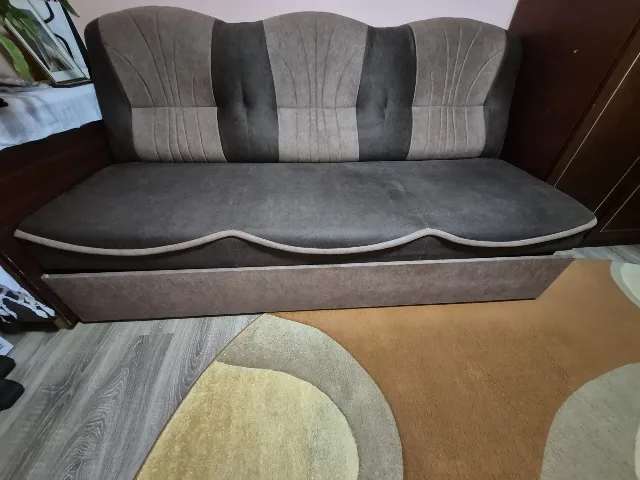 canapea extensibila, stare foarte buna – fotografia 4 din 4