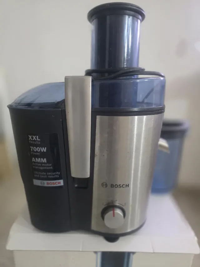 Storcător de fructe Bosch MES 3000 – fotografia 2 din 4