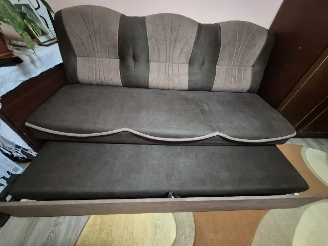 canapea extensibila, stare foarte buna – fotografia 3 din 4