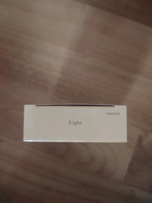 de vânzare iluminator și fond de ten preț pe bucată – fotografia 5 din 8
