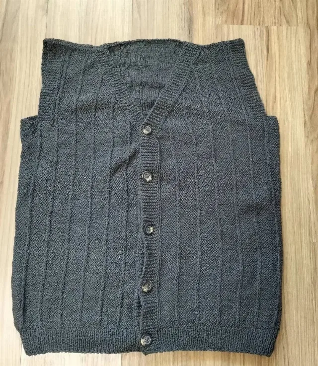 veste tricotate – fotografia 2 din 5