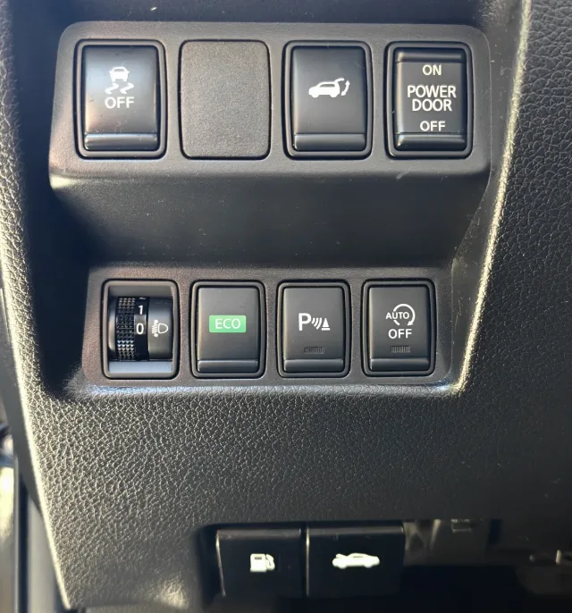Nissan X-Trail 2.0 dCi 177 CP | Automat | 4x4 | N-Connecta | 2017 – fotografia 6 din 8