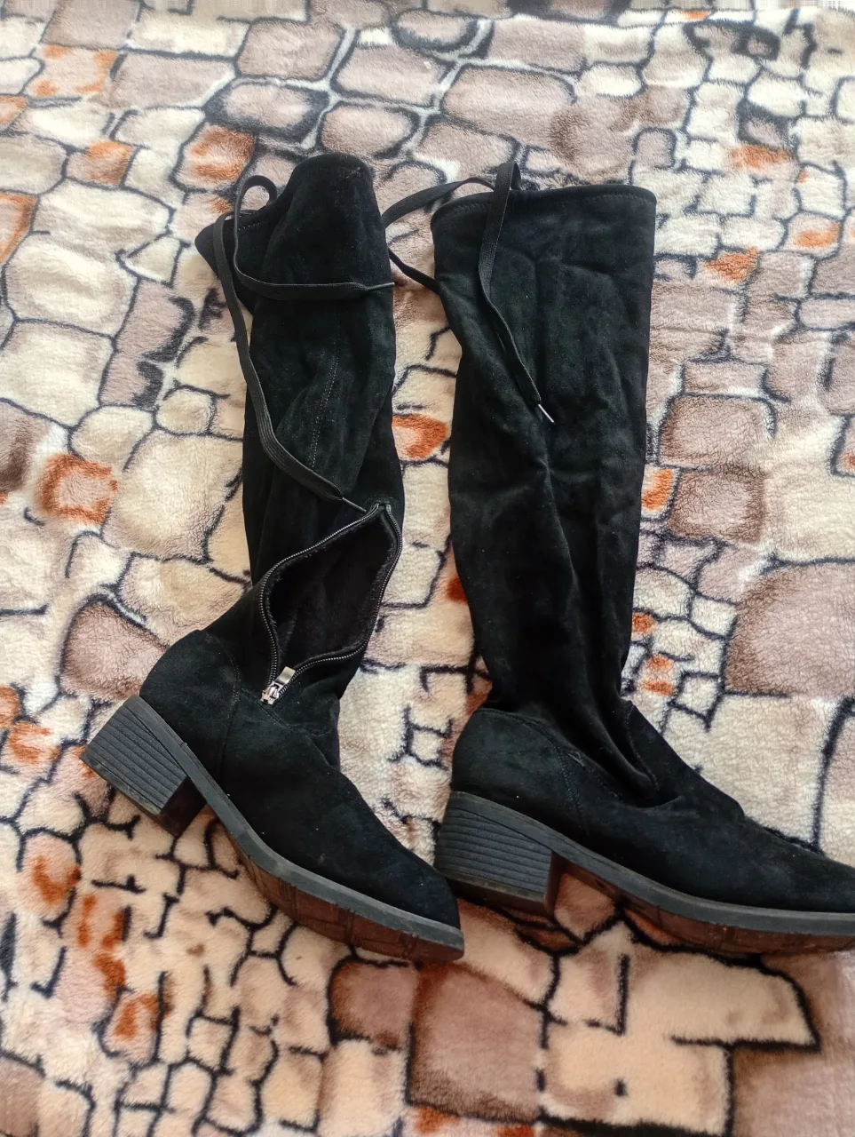 cizme piele întoarsă – Bals, Olt
