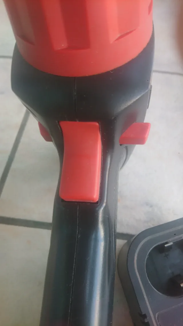 Autoinfiletanta SKIL – fotografia 6 din 6