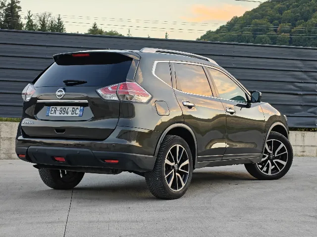 Nissan X-Trail 2.0 dCi 177 CP | Automat | 4x4 | N-Connecta | 2017 – fotografia 2 din 8