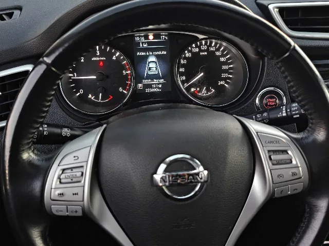 Nissan X-Trail 2.0 dCi 177 CP | Automat | 4x4 | N-Connecta | 2017 – fotografia 7 din 8