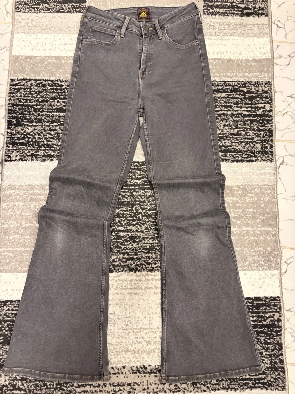 Jeans Lee Breese Bootcut / Flared gri – W28 L31 – Sector 6, București