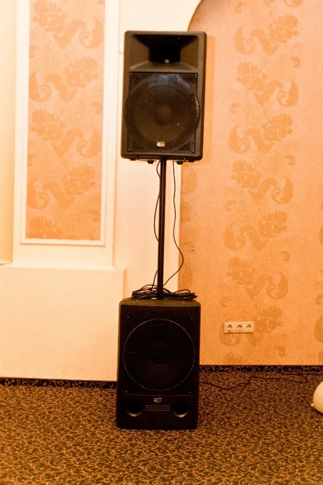 Amplificator HIFI SIRUS PRO SXA-800 + 4 boxe SIRUS + stative + cabluri – fotografia 2 din 8