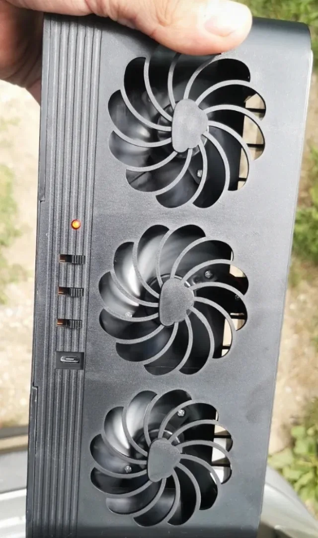 ventilator auto solar și cu baterie – fotografia 5 din 5