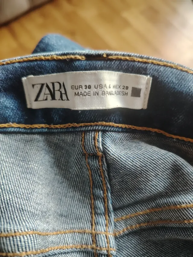 2 perechi blugi damă Zara – fotografia 8 din 8