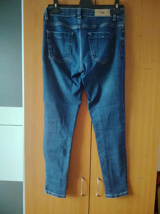 2 perechi blugi damă Zara – fotografia 5 din 8