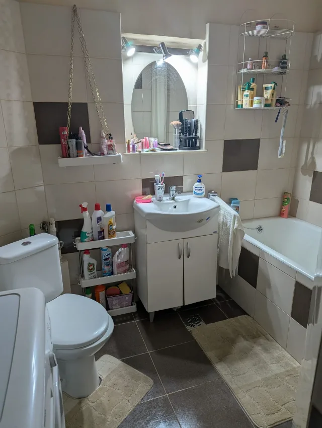 Ofer spre vanzare apartament suprafata 100 mp suprafata construita, ultracentral, Baia Mare, strada Moldovei, una din zonele cele mai de interes – fotografia 8 din 8
