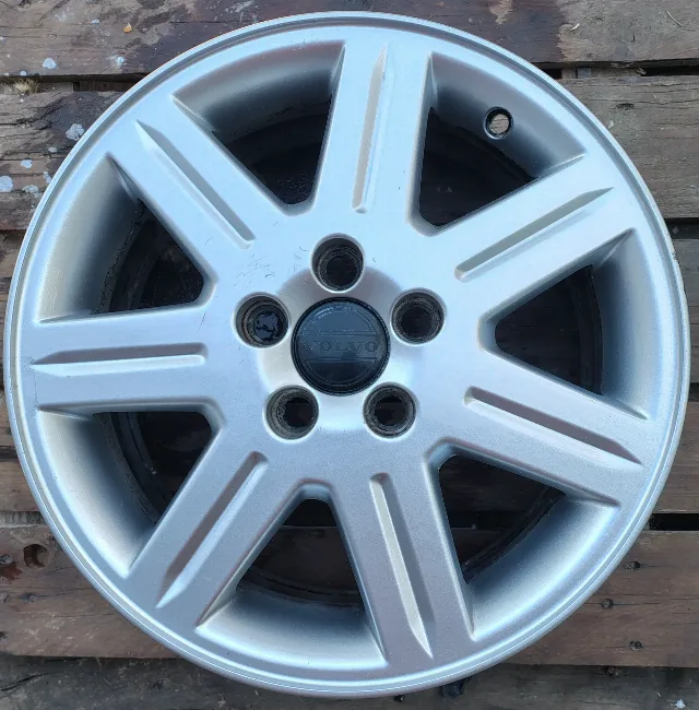 Jante aliaj 16 zoll originale Volvo – fotografia 3 din 5