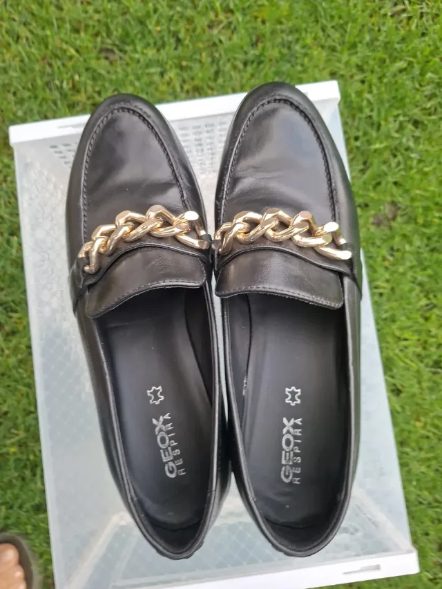 mocasini eleganți din piele neagra Geox,stare foarte bună, marime 38 – fotografia 4 din 7