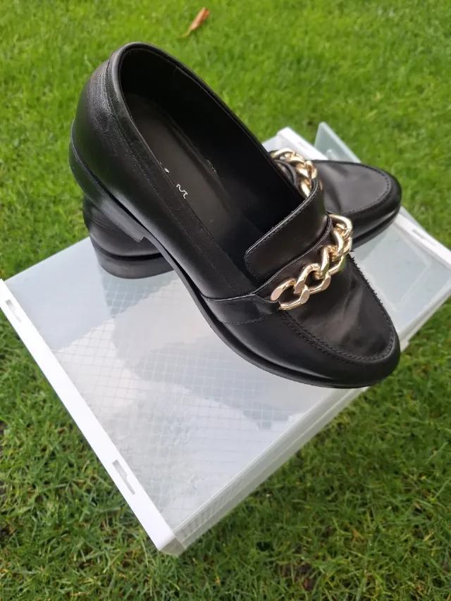 mocasini eleganți din piele neagra Geox,stare foarte bună, marime 38 – fotografia 3 din 7