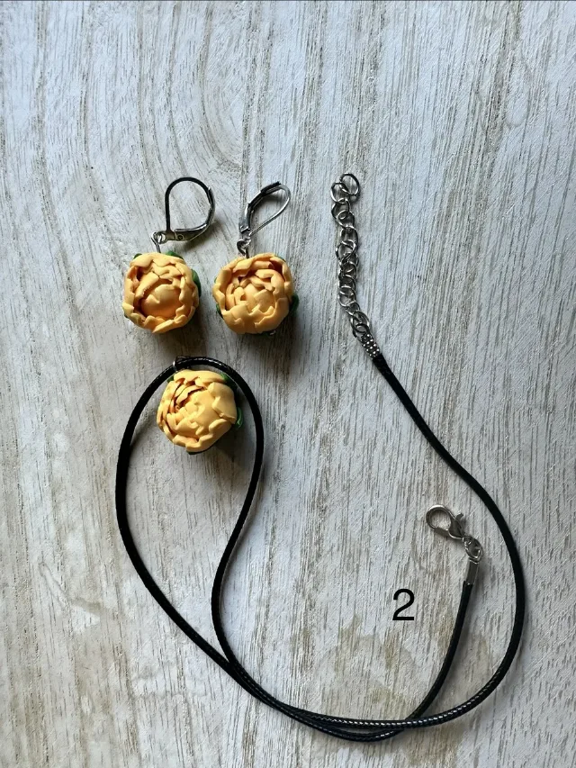 Set cercei si lantisor – fotografia 3 din 4