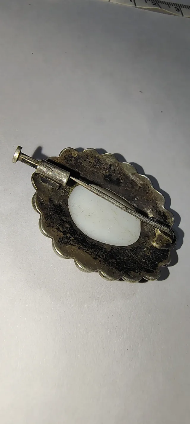 Broșă Antică Camee „Habillé” – Sculptură manuală în scoică naturală (perioada Edwardiană / Victoriană, cca. 1900) – fotografia 7 din 7