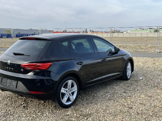 Seat Leon Fr , 1.5 Tsi , 150 cp , fabr 2019 – fotografia 6 din 8