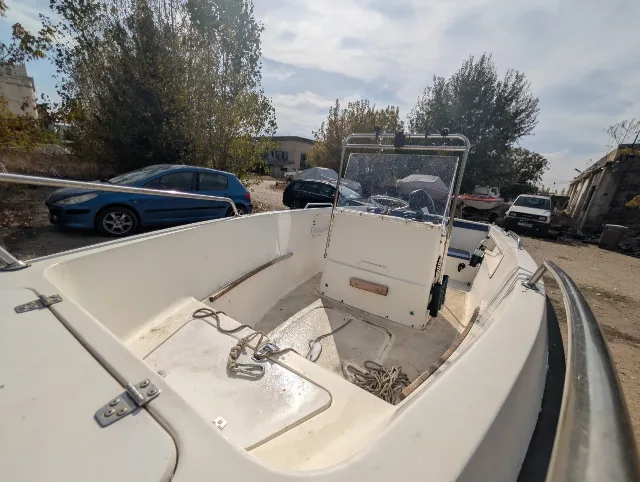 Barca Molinari 5x2m, Suzuki 40cp injectie, peridoc – fotografia 6 din 7