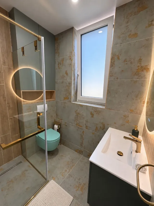 DUPLEX MODERN, COMPLET MOBILAT ȘI UTILAT – HĂRMAN–SÂNPETRU – fotografia 4 din 8