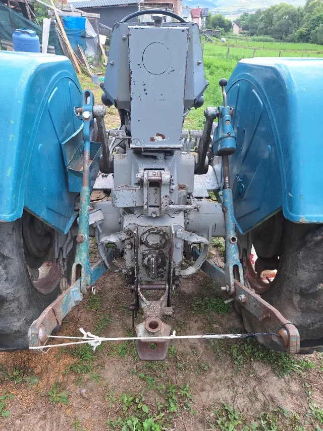 vand tractor Deutz de 48 cp – fotografia 3 din 8