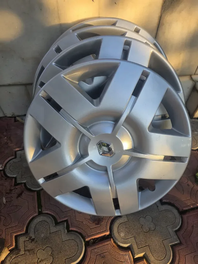 Jante tabla R16, 4x100 originale Renault, senzori presiune și capace – fotografia 8 din 8