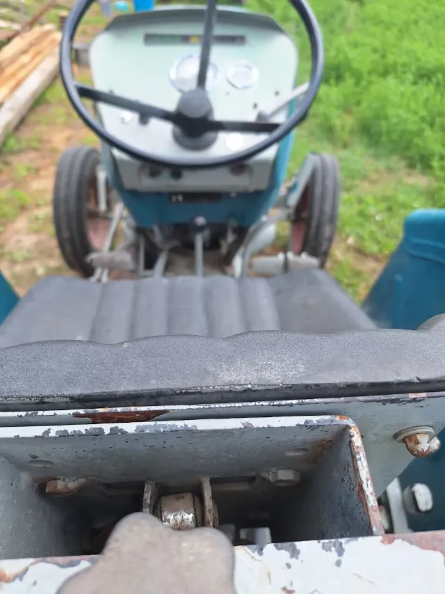 vand tractor Deutz de 48 cp – fotografia 4 din 8