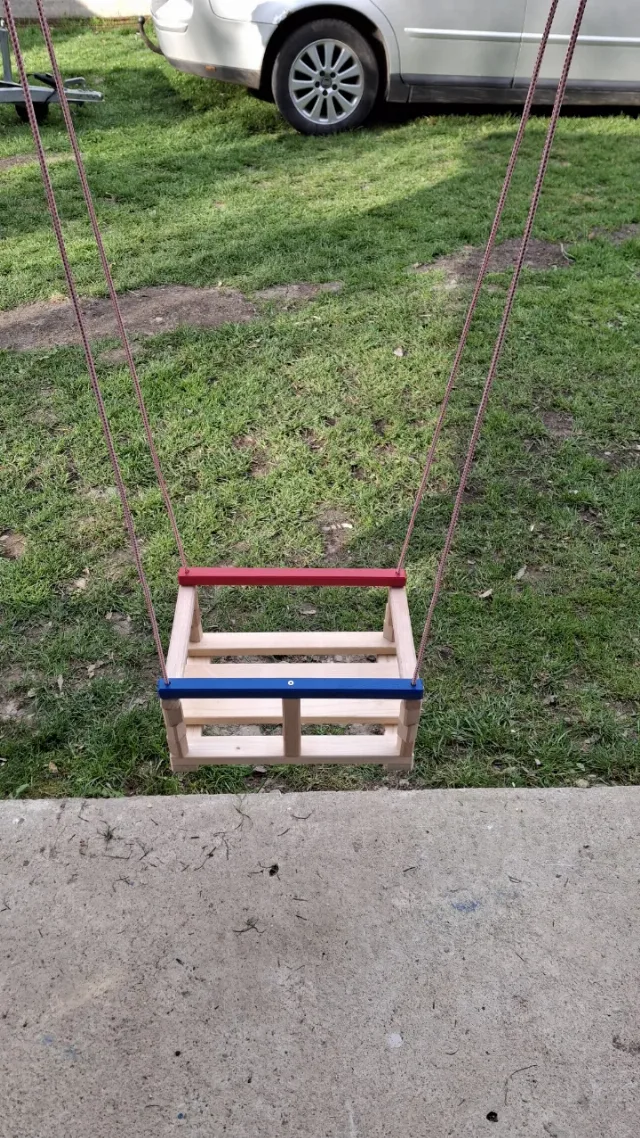 Leagăn bebeluși – fotografia 3 din 3