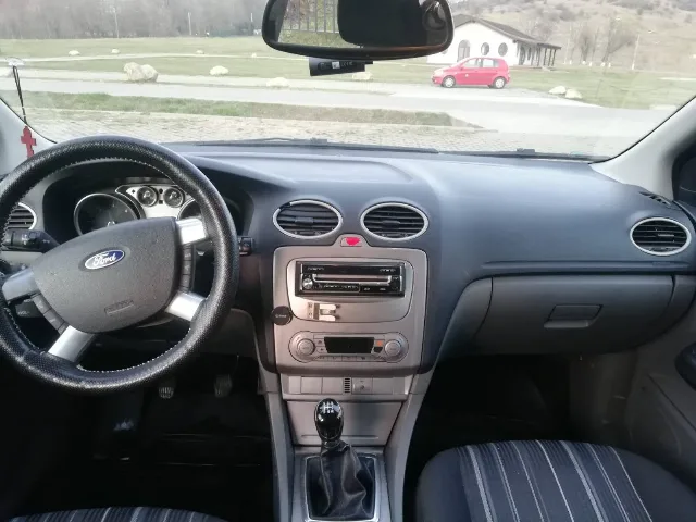 Ford Focus 2008 PREȚ NEGOCIABIL – fotografia 4 din 7