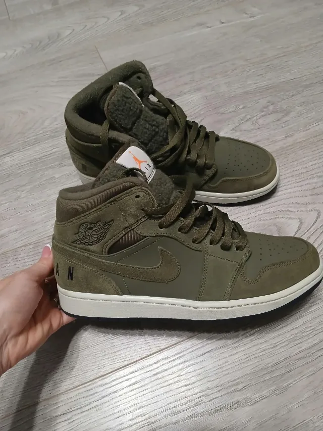 Air  Jordan 1 Retro Mid „Olive Canvas” – fotografia 6 din 8