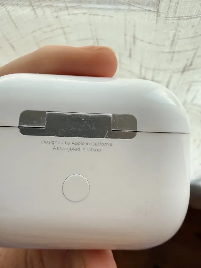 Căști Apple copie – fotografia 3 din 4