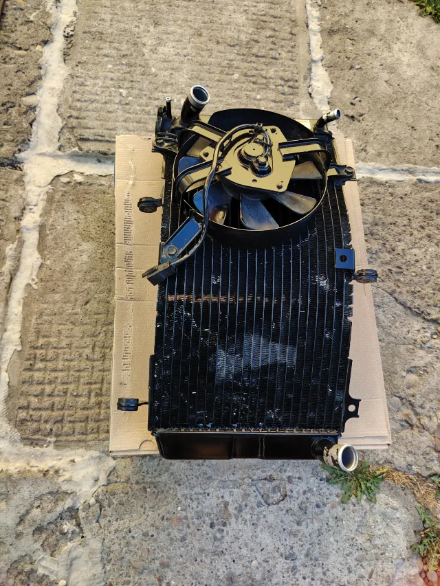 RADIATOR suzuki gsxr 600 / 750 SRAD – fotografia 7 din 8