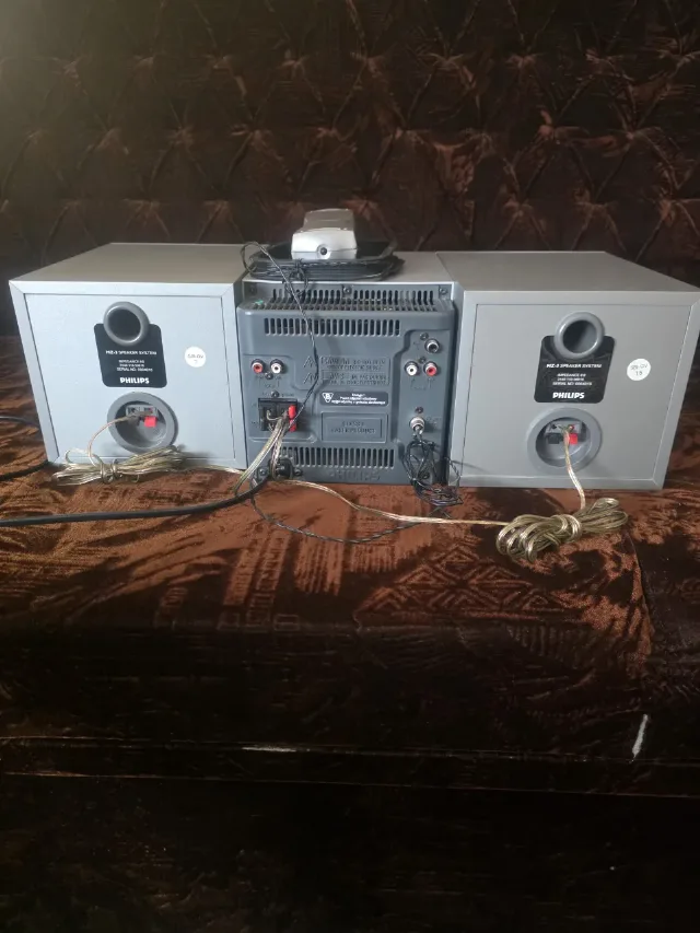 Micro sistem audio clasic Philips – fotografia 3 din 4