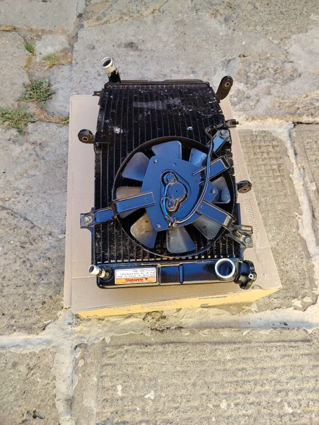 RADIATOR suzuki gsxr 600 / 750 SRAD – fotografia 6 din 8