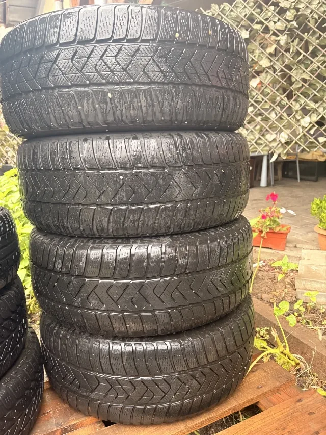 225/50R17 Bridgestone Sottozero3 RFT – Sector 6, București